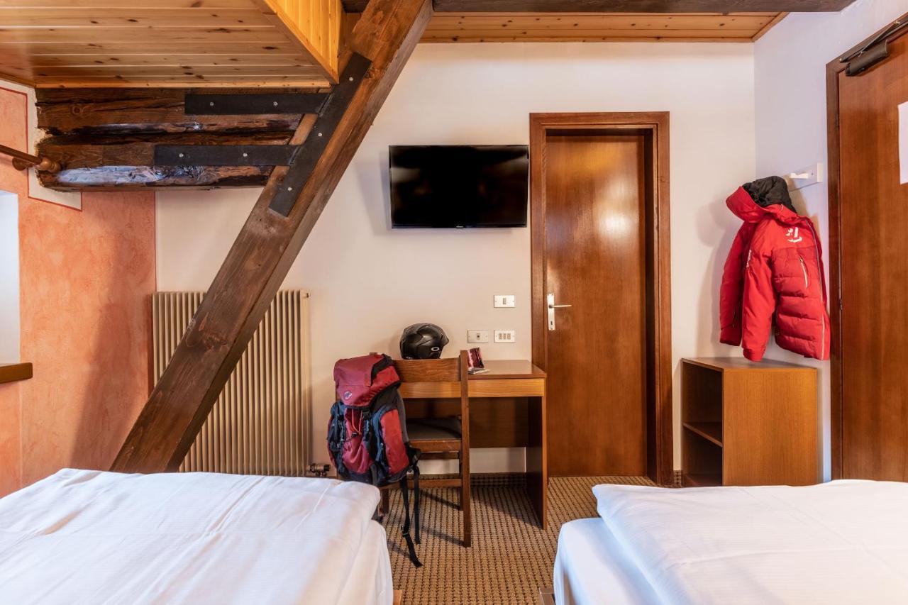 Hotel Italo Madonna Esterno foto